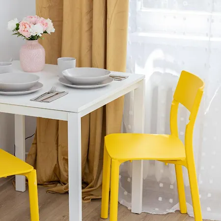 Sunny Opolska With Balcony In By Renters شقة غدانسك