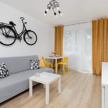 Sunny Studio Opolska With Balcony In By Renters Gdansk